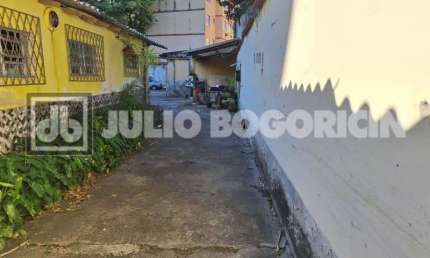 Casa em condomínio fechado com 3 quartos à venda na Rua Júlio Porto Carrero, Freguesia (Jacarepaguá), Rio de Janeiro, 520 m2 por R$ 560.000