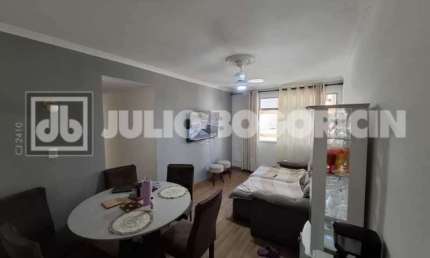 Apartamento com 3 quartos à venda na Rua Antônio Cordeiro, Freguesia (Jacarepaguá), Rio de Janeiro, 72 m2 por R$ 320.000