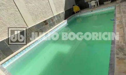 Casa com 6 quartos à venda na Rua Turvânia, Vila Valqueire, Rio de Janeiro, 412 m2 por R$ 1.650.000