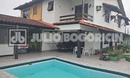 Casa em condomínio fechado com 5 quartos à venda na Rua Bento Fernandes Ribeiro, Recreio dos Bandeirantes, Rio de Janeiro, 465 m2 por R$ 2.600.000