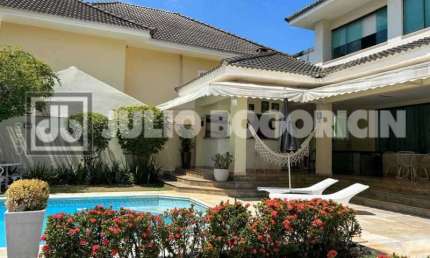 Casa em condomínio fechado com 4 quartos à venda na Rua Mário Milward, Barra da Tijuca, Rio de Janeiro, 487 m2 por R$ 3.500.000