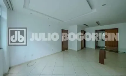 Casa com 3 quartos à venda na Rua Pedro de Carvalho, Méier, Rio de Janeiro, 142 m2 por R$ 580.000