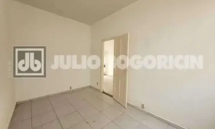 Casa em condomínio fechado com 2 quartos à venda na Rua General Clarindo, Engenho de Dentro, Rio de Janeiro, 56 m2 por R$ 219.000