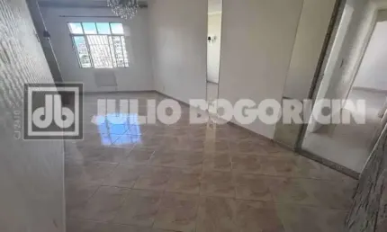 Apartamento com 2 quartos à venda na Rua Aquidabã, Méier, Rio de Janeiro, 77 m2 por R$ 225.000