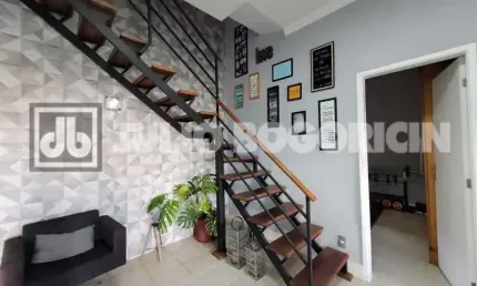 Casa com 5 quartos à venda na Rua Augusto Nunes, Todos os Santos, Rio de Janeiro, 253 m2 por R$ 920.000