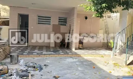 Casa com 5 quartos para alugar na Rua dos Carijós, Méier, Rio de Janeiro, 358 m2 por R$ 5.600