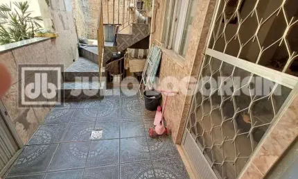 Casa com 4 quartos à venda na rua doutor bulhões, engenho de dentro, rio de janeiro, 18 m2 por r$ 330.000