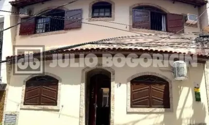 Casa em condomínio fechado com 5 quartos à venda na Rua Fábio Luz, Méier, Rio de Janeiro, 48 m2 por R$ 850.000