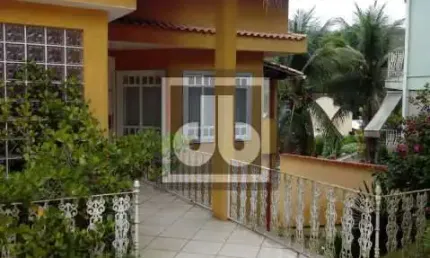 Casa com 7 quartos para alugar na Rua José Lessa Amorim, Maria Paula, São Gonçalo, 534 m2 por R$ 6.000