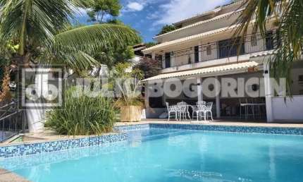 Casa em condomínio fechado com 4 quartos à venda na Estrada Caetano Monteiro, Badu, Niterói, 550 m2 por R$ 1.630.000