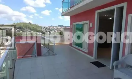 Casa em condomínio fechado com 3 quartos à venda na Avenida Doutor Eugênio Borges, Tribobó, São Gonçalo, 250 m2 por R$ 550.000