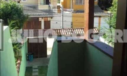 Casa com 2 quartos à venda na Rua João Cabete, Serra Grande, Niterói, 80 m2 por R$ 300.000