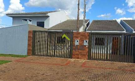 Casa com 3 dormitorios - Bairro Pioneiros Catarinenses
