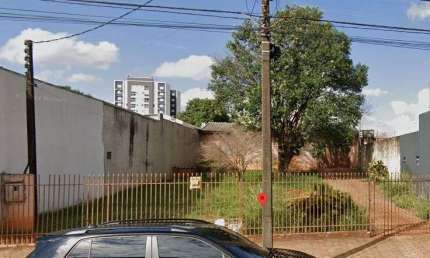 Terreno com 461m2 - Bairro Neva- Proximo Super Muffato