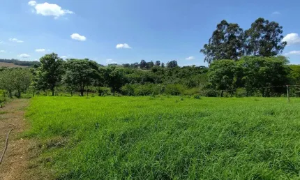 Chácara / sítio com 3 quartos à venda em Zona Rural, Cascavel 