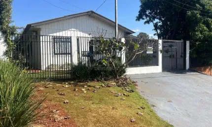 Casa com 3 quartos à venda no Universitário, Cascavel 