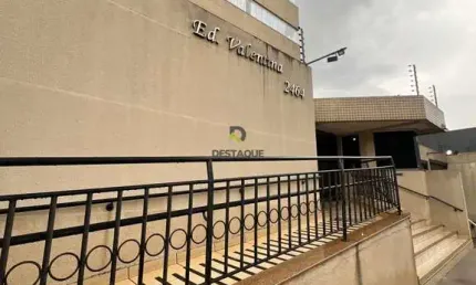 Apartamento com 3 quartos para alugar no Centro, Cascavel 