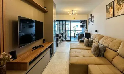 Apartamento à Venda | 84m² | 2 Dormitórios (1 Suíte) | Vila adyana - SJC