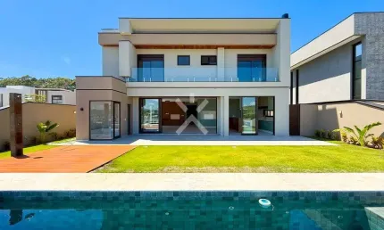 Casa à venda no Condomínio Alphaville em São José dos Campos - SP