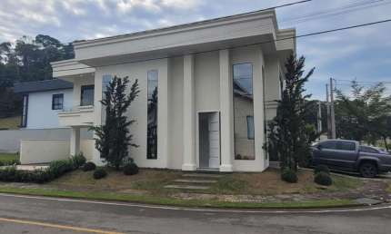 Casa em Condomínio para Venda em Joinville, Vila Nova, 3 dormitórios, 3 suítes, 4 banheiros, 2 vagas