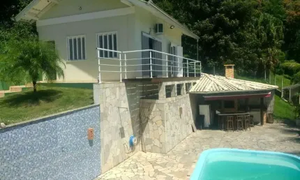 Casa para Venda em São Francisco do Sul, Paulas, 6 dormitórios, 4 suítes, 2 vagas