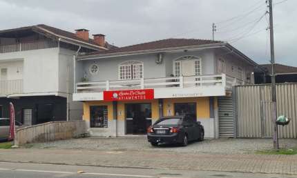 Comercial para Venda em Joinville, Fátima, 2 dormitórios, 1 suíte, 4 banheiros, 3 vagas