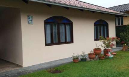 Casa para Venda em Joinville, Nova Brasília, 4 dormitórios, 2 banheiros, 2 vagas