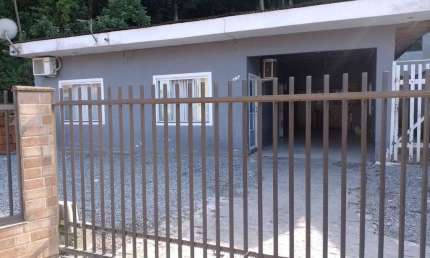 Casa para Venda em Joinville, Parque Guarani, 2 dormitórios, 1 banheiro, 1 vaga
