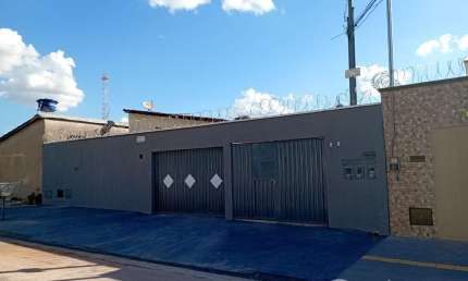 Casa com 2 quartos à venda na Rua Carajuru, Parque Amazônia, Goiânia