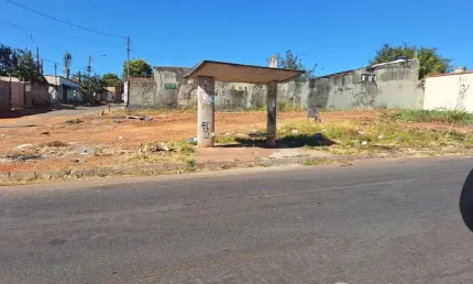 Lote / Terreno em Setor Garavelo  -  Aparecida de Goiânia