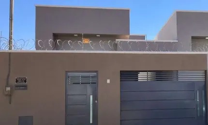 Casa com 3 quartos à venda na Rua Felipe Camarão, Jardim Luz, Aparecida de Goiânia