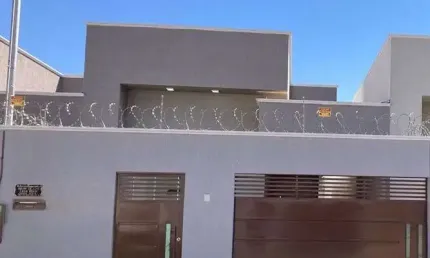 Casa com 3 quartos à venda na Rua Felipe Camarão, Jardim Luz, Aparecida de Goiânia