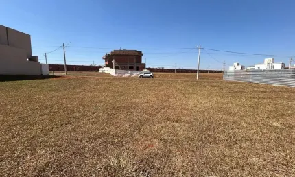 Terreno à venda na Avenida Sebastião Oscar De Castro, Jardins Parma, Senador Canedo