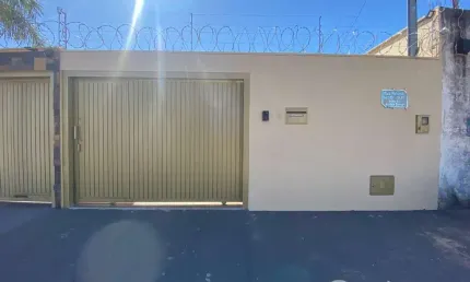 Casa com 3 quartos à venda na Rua Polônia, Jardim Europa, Goiânia