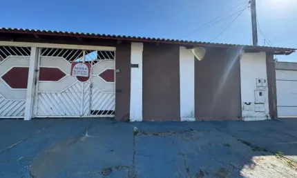 Casa com 3 quartos para alugar na Rua X 11, Cardoso Continuação, Aparecida de Goiânia