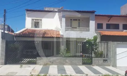 Casa com 5 quartos à venda no Jabotiana, Aracaju 