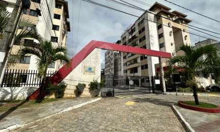 Apartamento no Condomínio Vista Marina no bairro Aruana