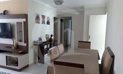 Apartamento à venda no condomínio Praias do México.