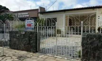 Casa com 4 quartos à venda no Treze de Julho, Aracaju 