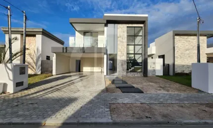 Casa duplex com 264m² à venda no Terras Alphaville II
