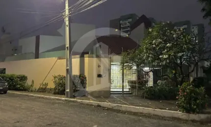 Casa com 4 quartos à venda no Atalaia, Aracaju 