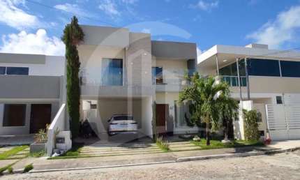 Casa espaçosa e moderna na Aruana: luxo, conforto e espaço!