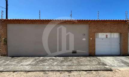 Casa Residencial com 350m² tendo 3 Quartos sendo 2 Suítes para Locação no Bairro Robalo