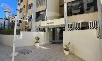Apartamento à Venda no Cote D`azur 3 quartos( 1 suite)