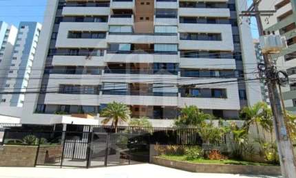 Apartamento à Venda no Condomínio Central Park Residence