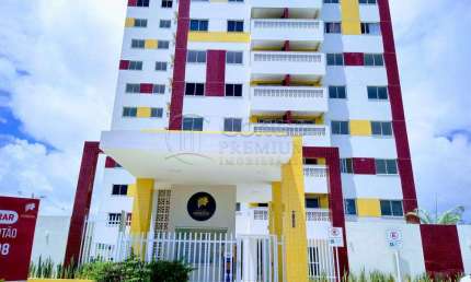 Apartamento com armários no Cond. Vale dos Vinhedos, localizado na Av. Augusto franco, bairro Siqueira Campos.