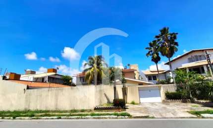 Casa Residencial de 445m² com 4 Suítes no Bairro Coroa do Meio Mobiliado
