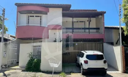 Casa à venda no bairro farolândia  ampla, confortável e versáti