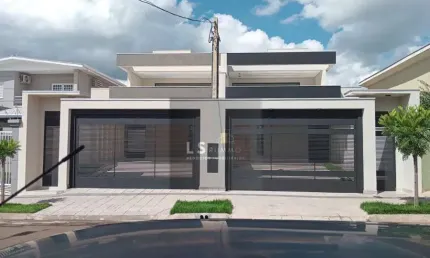 Casa com 3 quartos à venda na Rua Edu Chaves, 112, Dom Pedro, Londrina