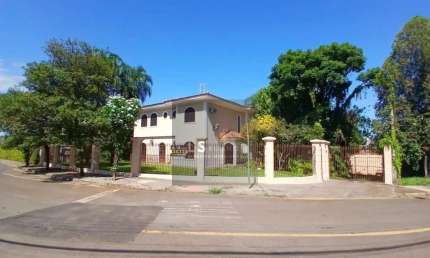 CASA COMERCIAL À VENDA - PRÓXIMA AO HOSPITAL EVANGÉLICO
